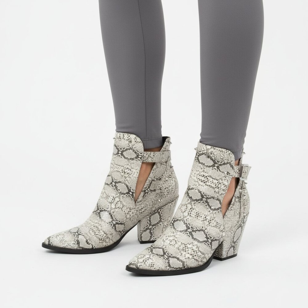 Pazzle Ivory & Gray Linda Snakeskin Animal Print Studded Ankle Booties Shoes 6.5 - Picture 7 of 7